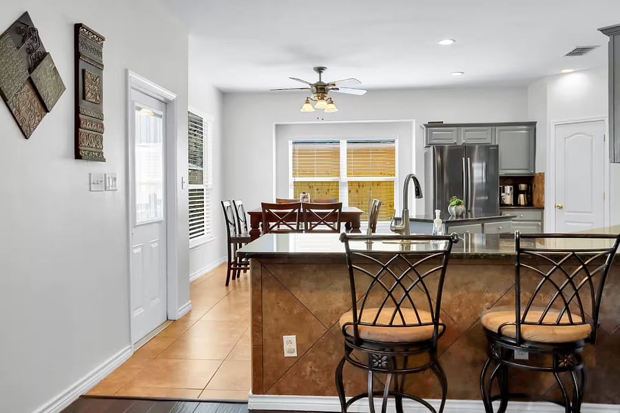 Furnished Finder property 1013635_1 photo 42