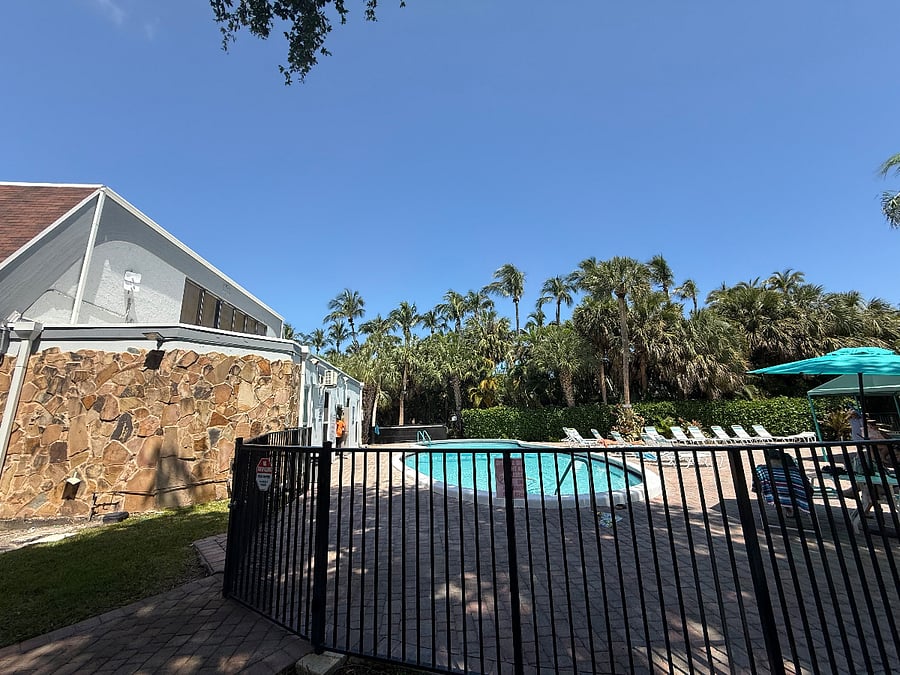 Furnished Finder property 1013649_1 photo 8