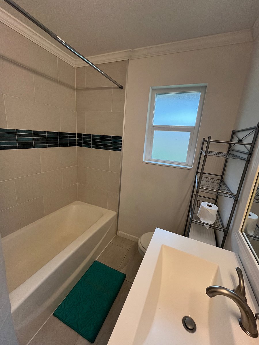 Furnished Finder property 1013656_1 photo 11