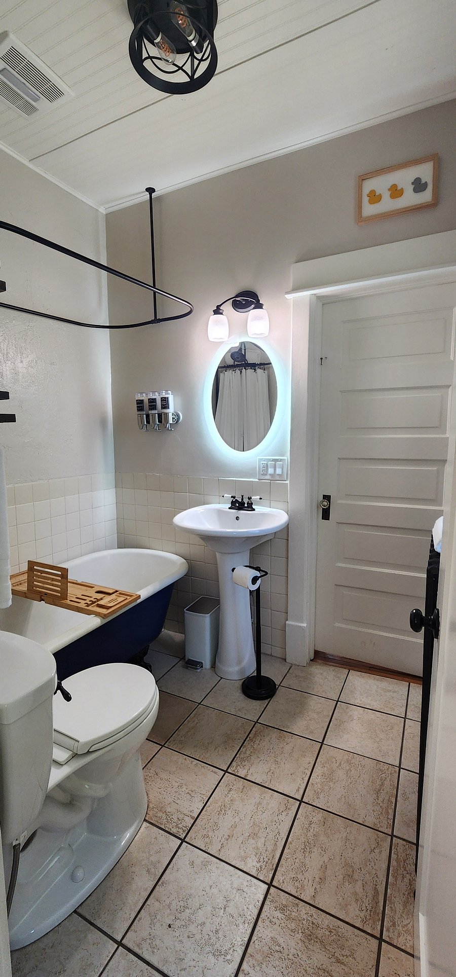 Furnished Finder property 1013672_1 photo 36