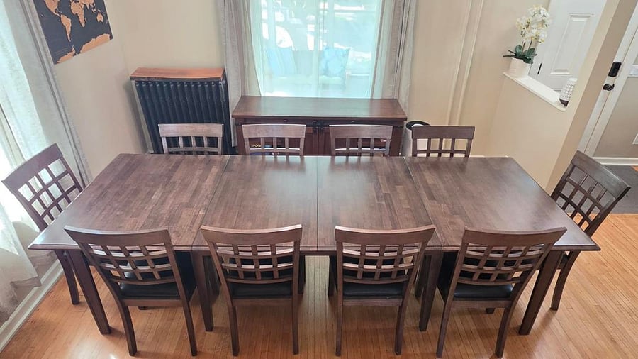 The dining table is normally set for six but can expand to seat up to 10 when a larger group books. It gives families and groups room to share meals, play games and gather together during an extended stay.