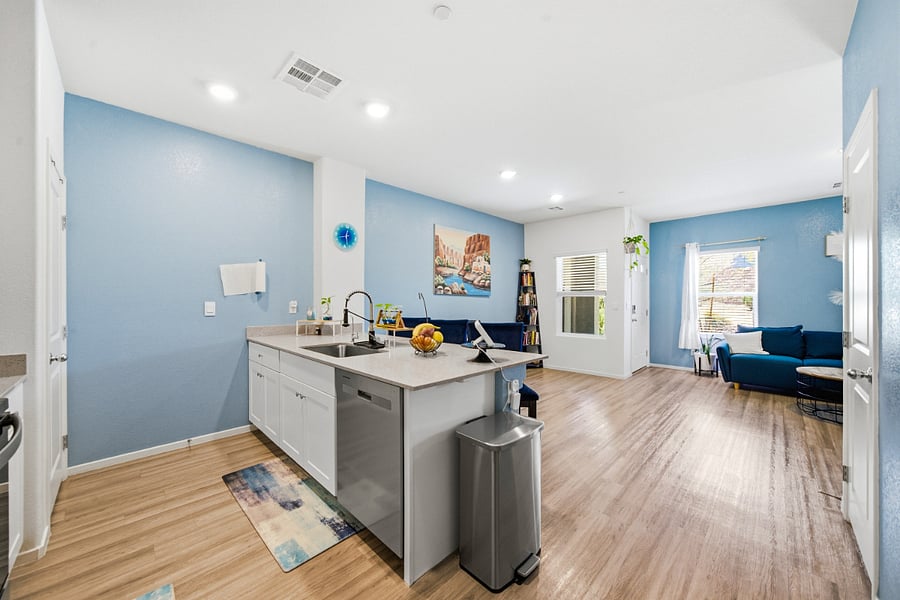 Furnished Finder property 1013728_1 photo 12