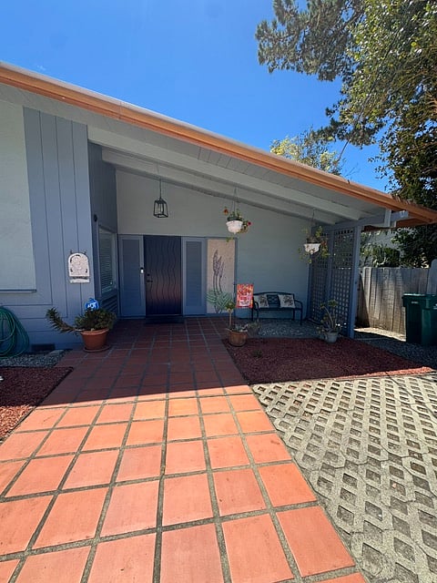 Furnished Finder property 1013753_1 photo 11