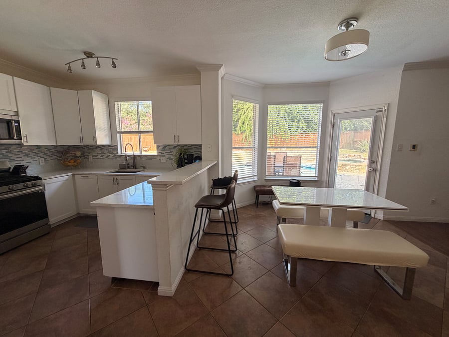 Furnished Finder property 1013756_1 photo 14