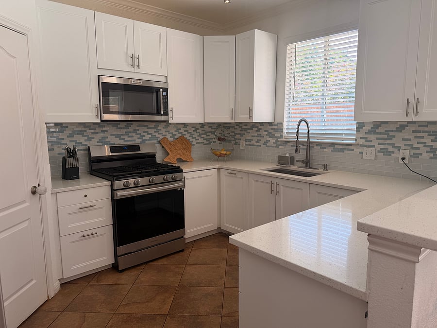 Furnished Finder property 1013756_1 photo 18