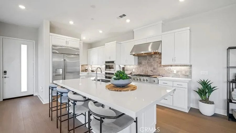 Furnished Finder property 1013762_1 photo 11