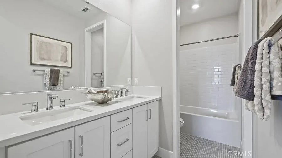 Furnished Finder property 1013762_1 photo 15
