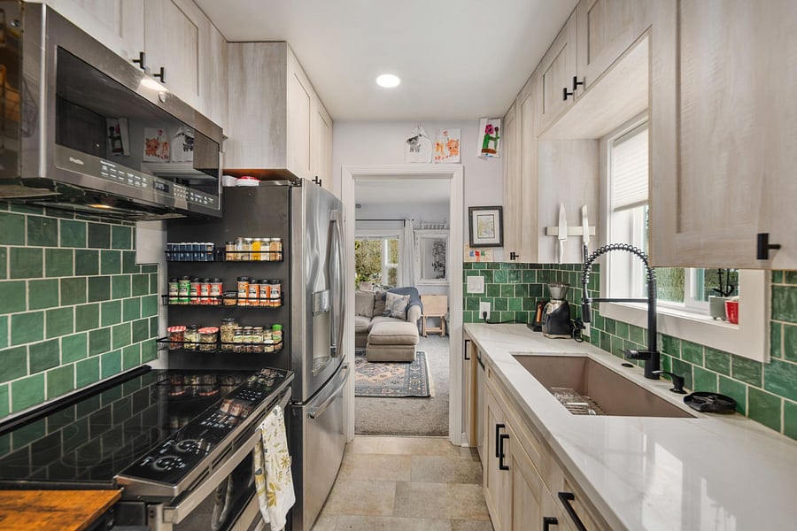 Furnished Finder property 1013764_1 photo 12