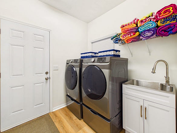Furnished Finder property 1013768_1 photo 26