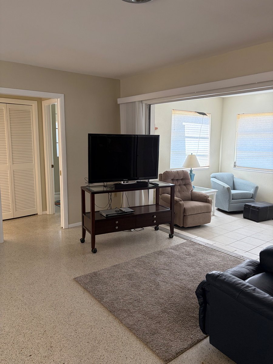 Living room looking into Florida room