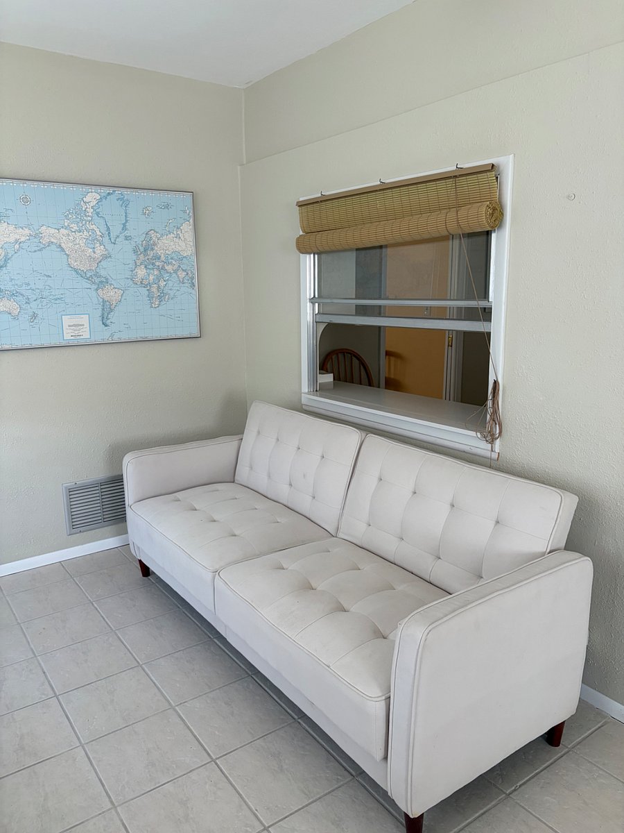 Daybed in Florida room.