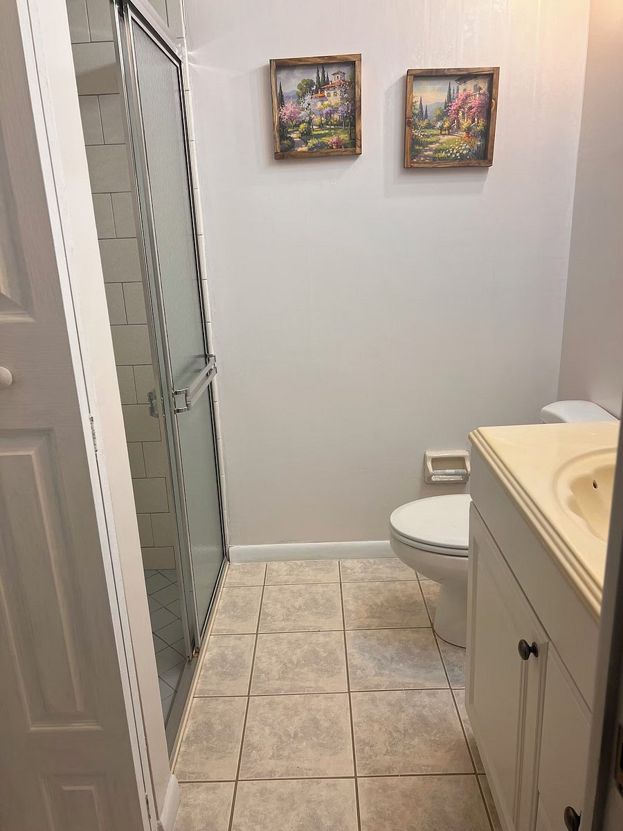 Furnished Finder property 1013788_1 photo 32