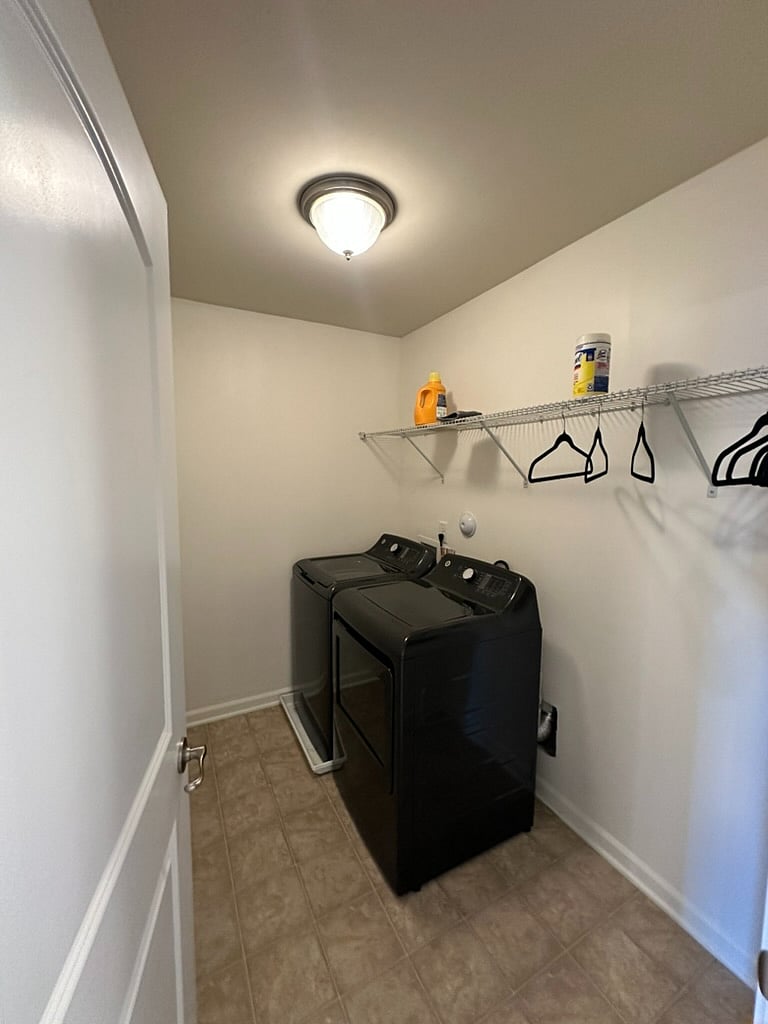 Furnished Finder property 1013791_1 photo 29