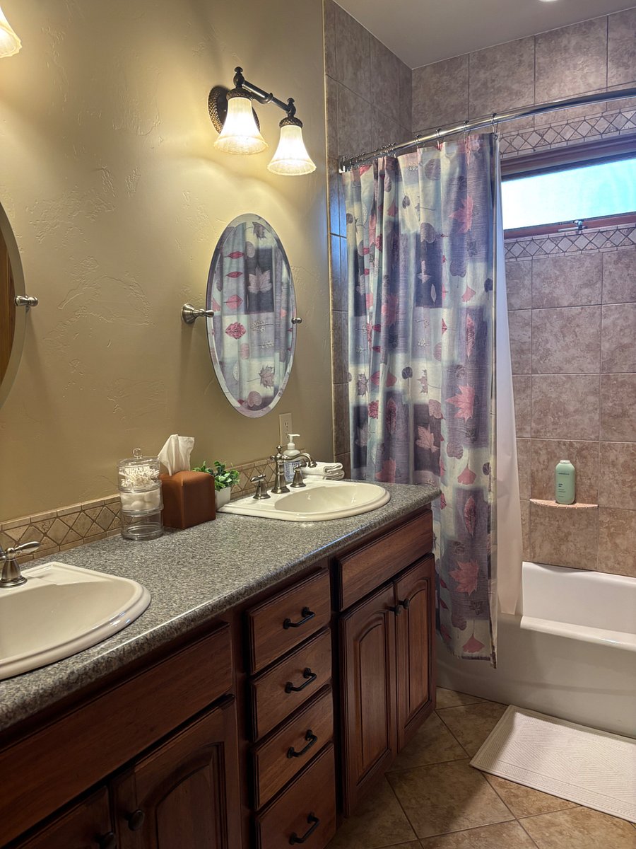 Furnished Finder property 1013823_1 photo 10