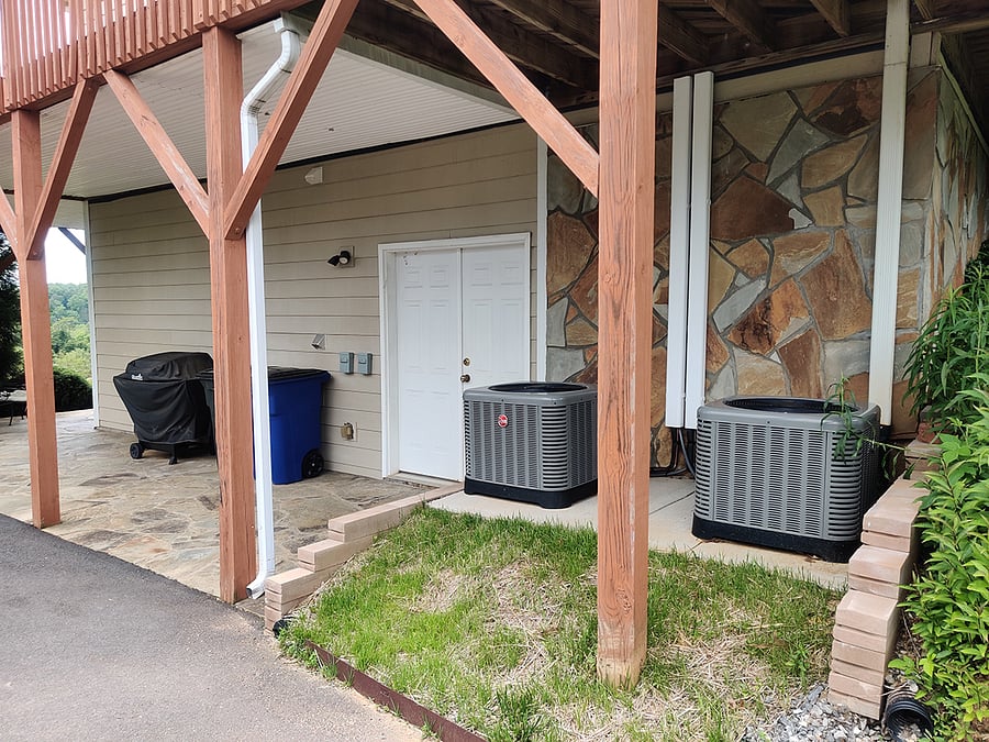 Dedicated HVAC system to the lower unit, breath your own air. Grill