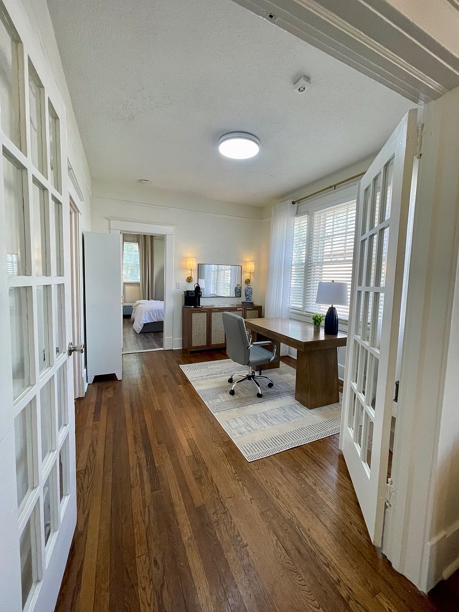 Furnished Finder property 1013850_1 photo 12