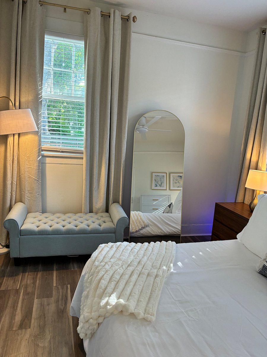 Furnished Finder property 1013850_1 photo 26