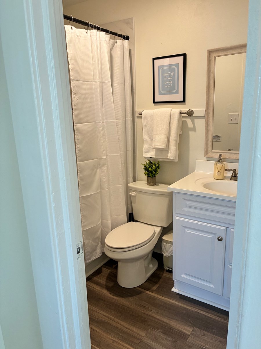 Furnished Finder property 1013850_1 photo 31