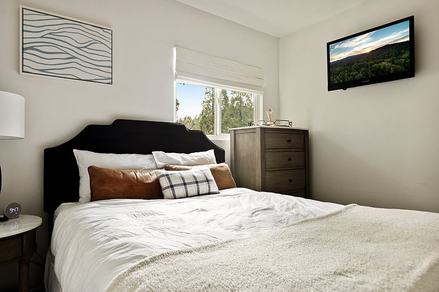 Furnished Finder property 1013857_1 photo 12
