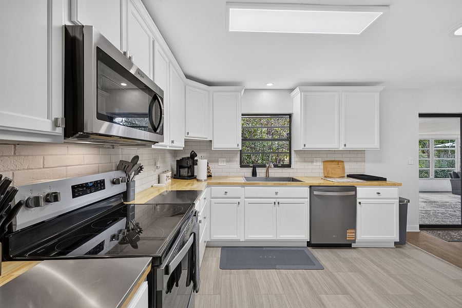 Furnished Finder property 1013874_1 photo 4
