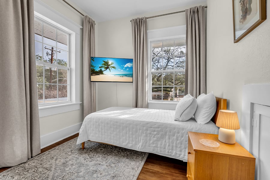 Furnished Finder property 1013893_1 photo 17