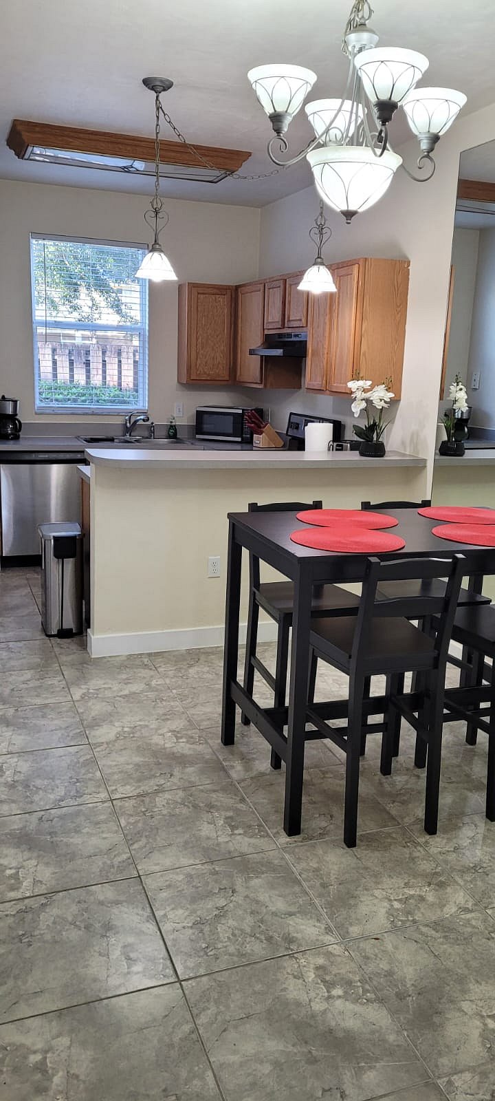 Furnished Finder property 1013896_1 photo 4