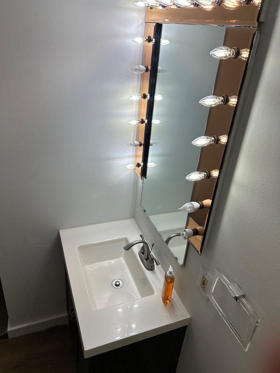 Furnished Finder property 1013925_1 photo 8