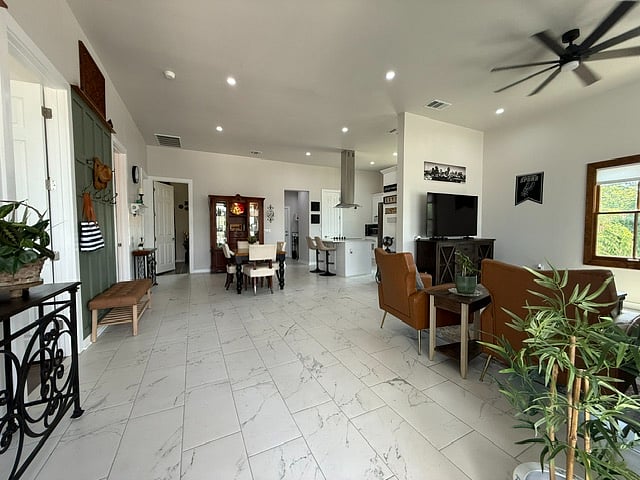 Furnished Finder property 1013960_1 photo 20
