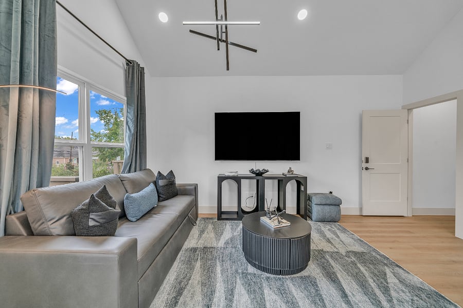 Furnished Finder property 1013978_1 photo 30