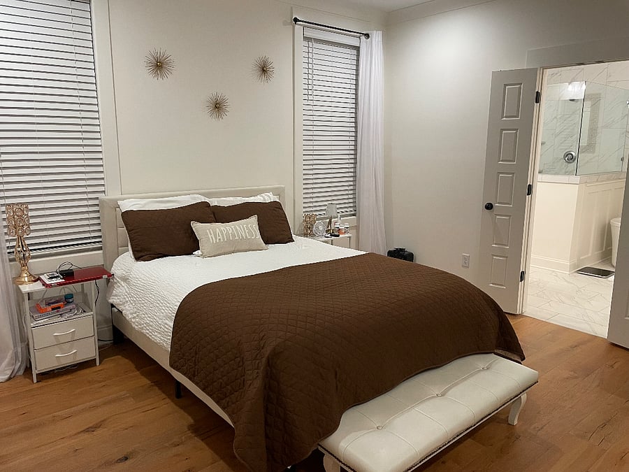 Main bedroom 