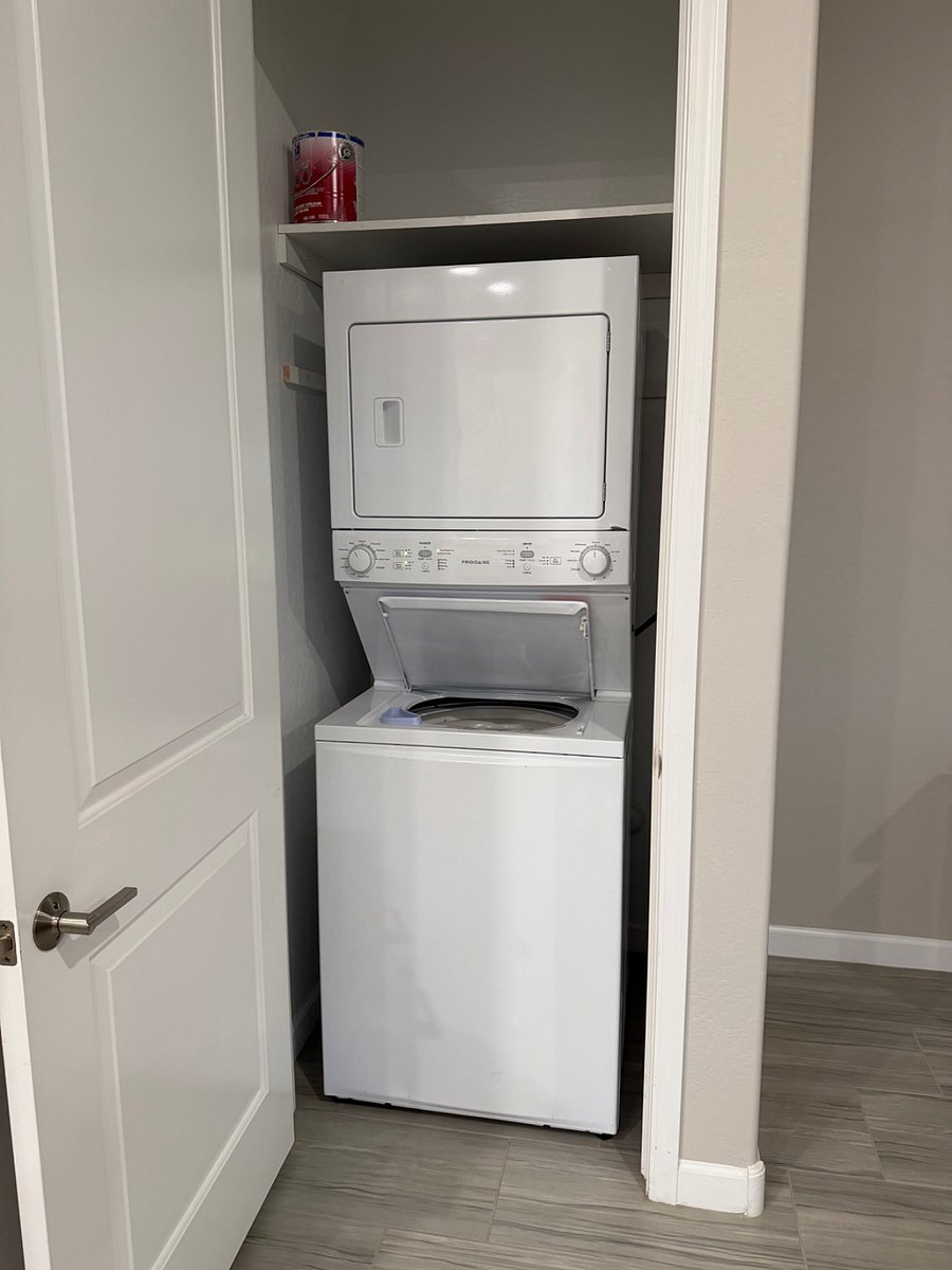 Furnished Finder property 1013995_1 photo 3