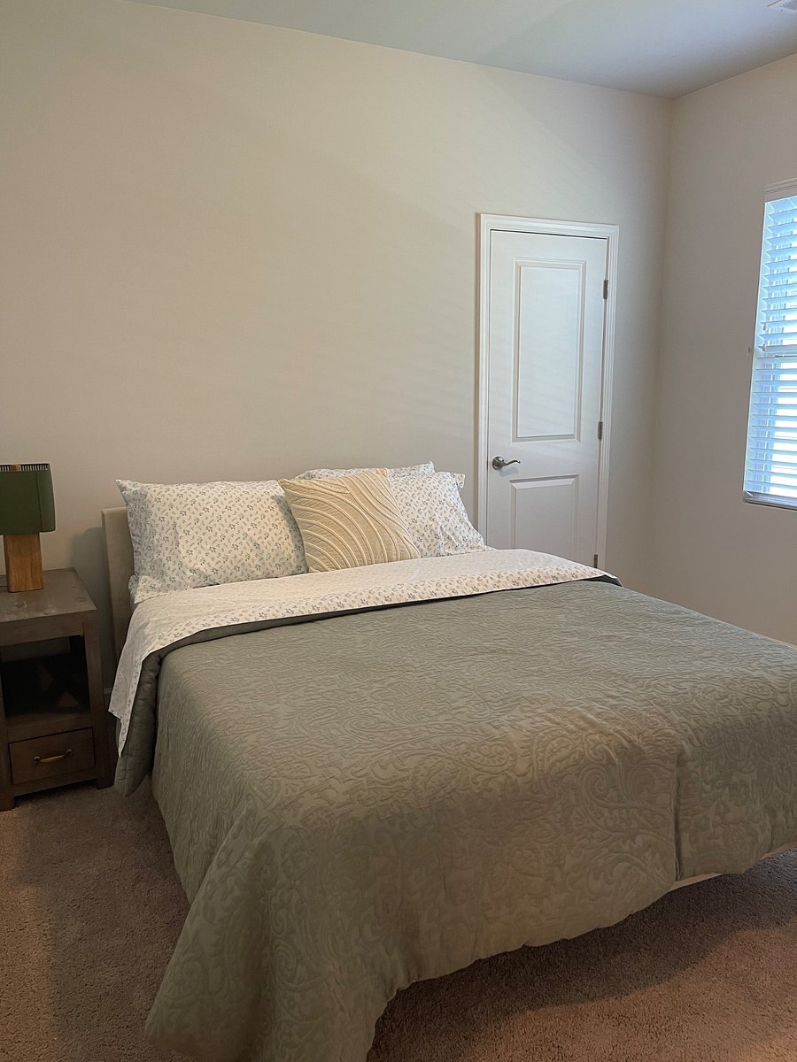 guest bed