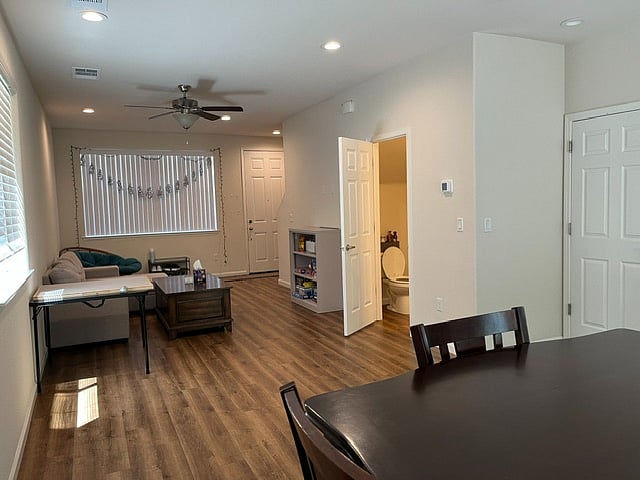 Furnished Finder property 1014054_1 photo 3
