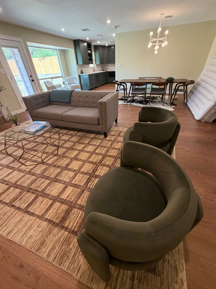 Furnished Finder property 1014060_1 photo 3