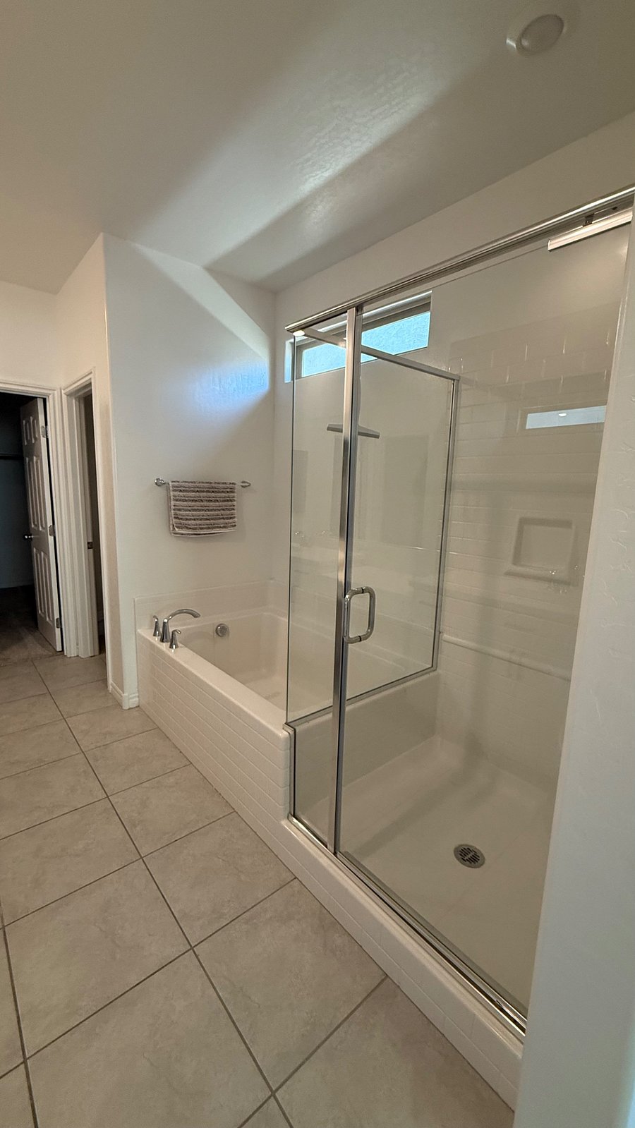 Furnished Finder property 1014106_1 photo 4