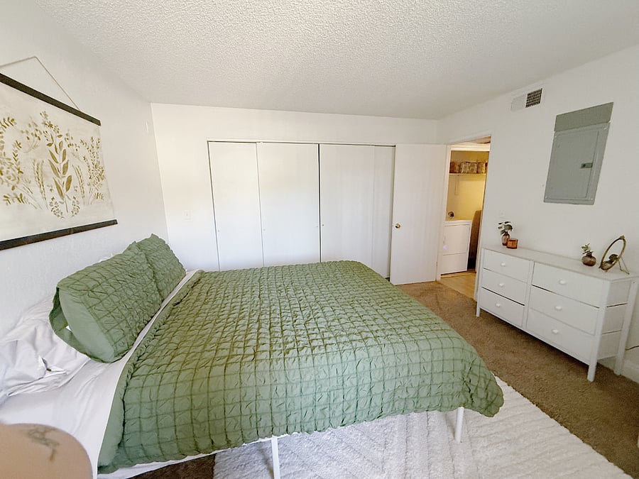 Furnished Finder property 1014107_1 photo 3