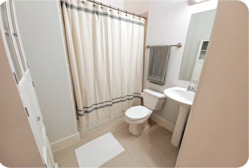 Furnished Finder property 1014119_1 photo 20