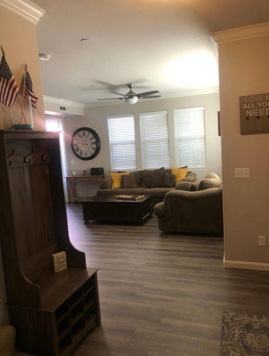 Furnished Finder property 1014145_1 photo 3