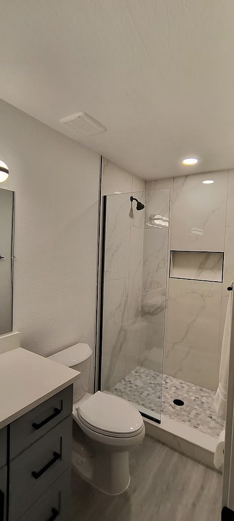 Secondary bathroom