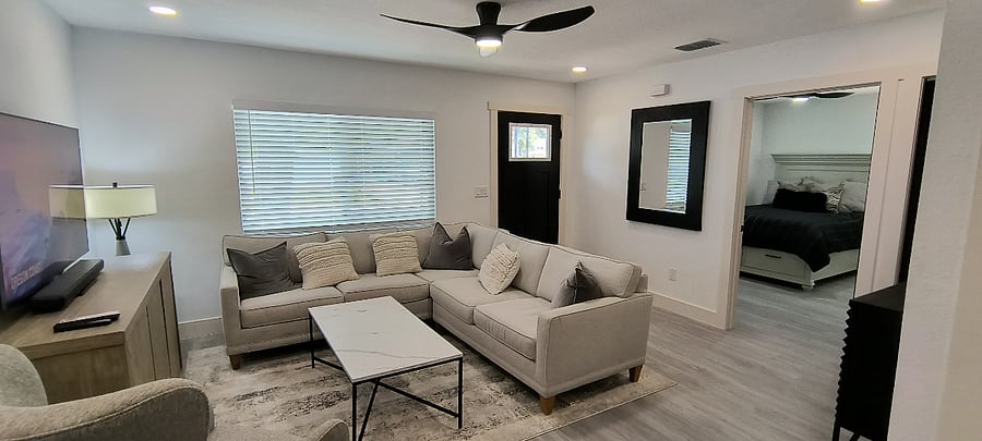 Living room, Front bedroom