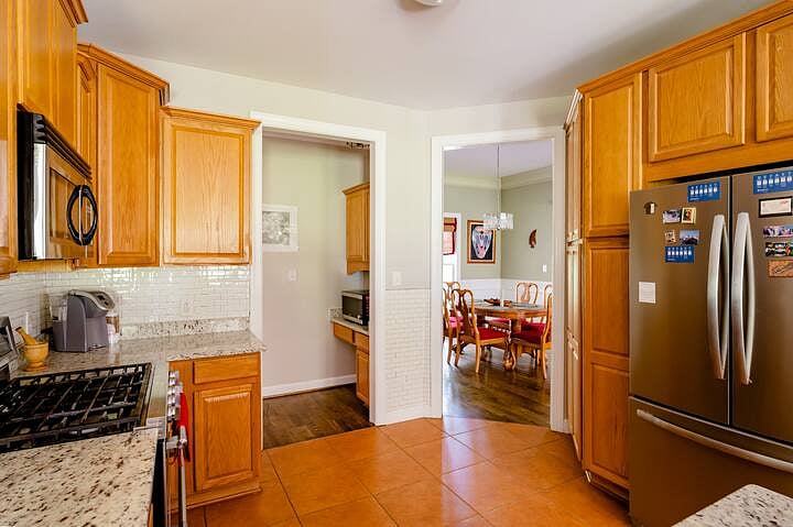 Furnished Finder property 1014278_1 photo 9