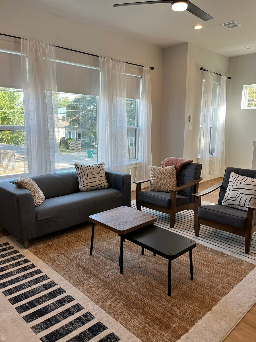 2nd Floor Living Space