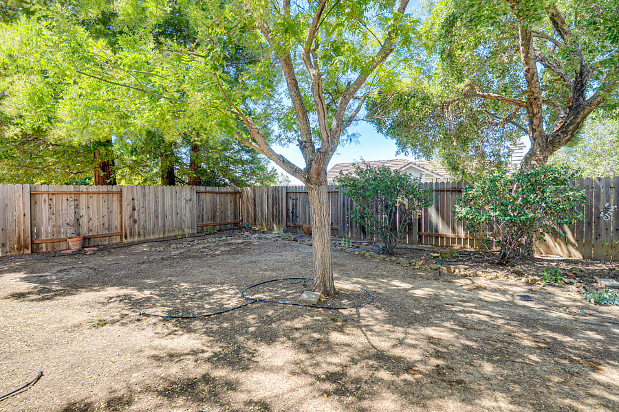 Furnished Finder property 1014371_1 photo 37