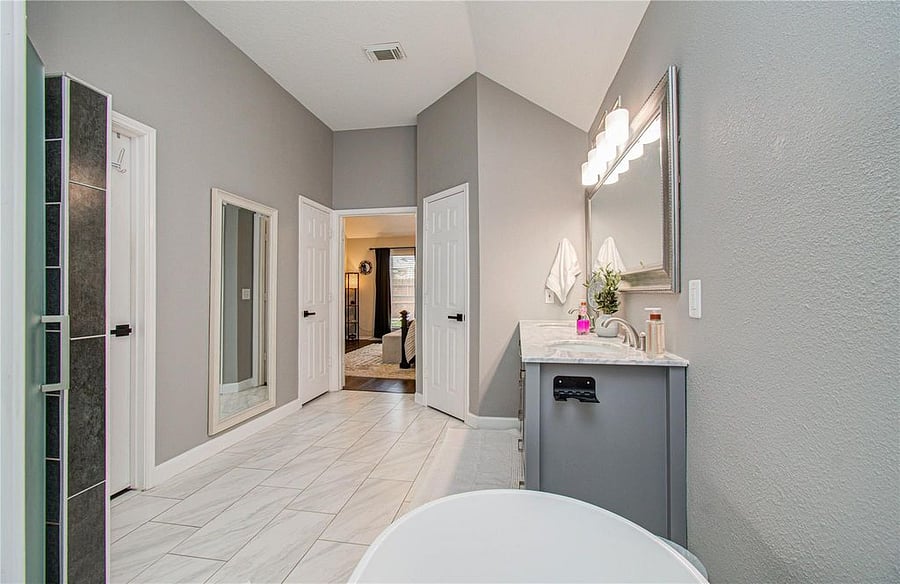 Furnished Finder property 1014393_1 photo 3