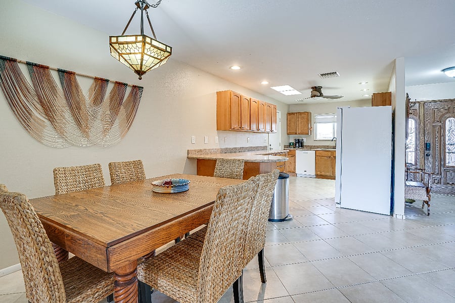 Full Dining room