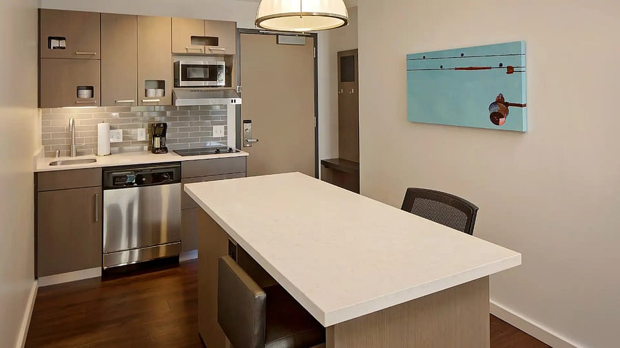 Furnished Finder property 1014408_1 photo 4