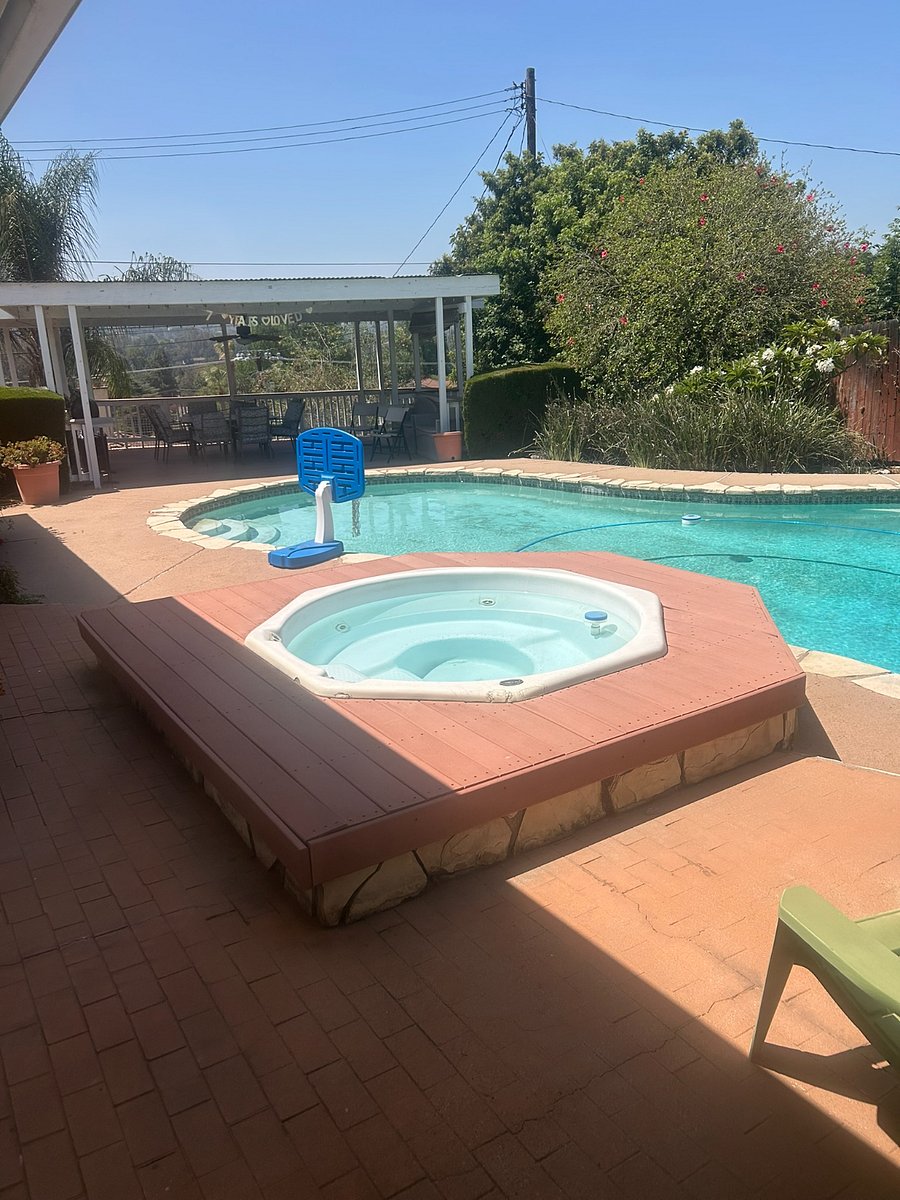 Furnished Finder property 1014427_1 photo 3