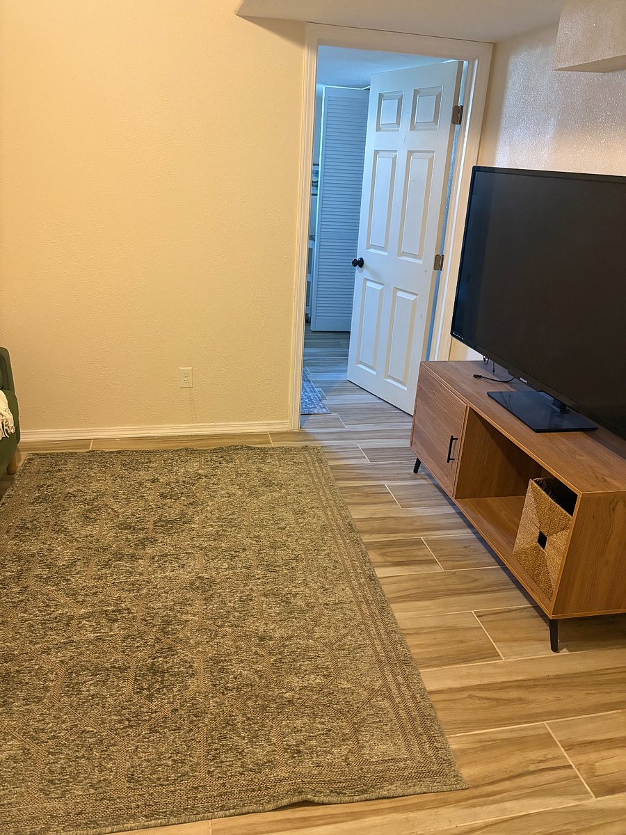 Furnished Finder property 1014441_1 photo 11