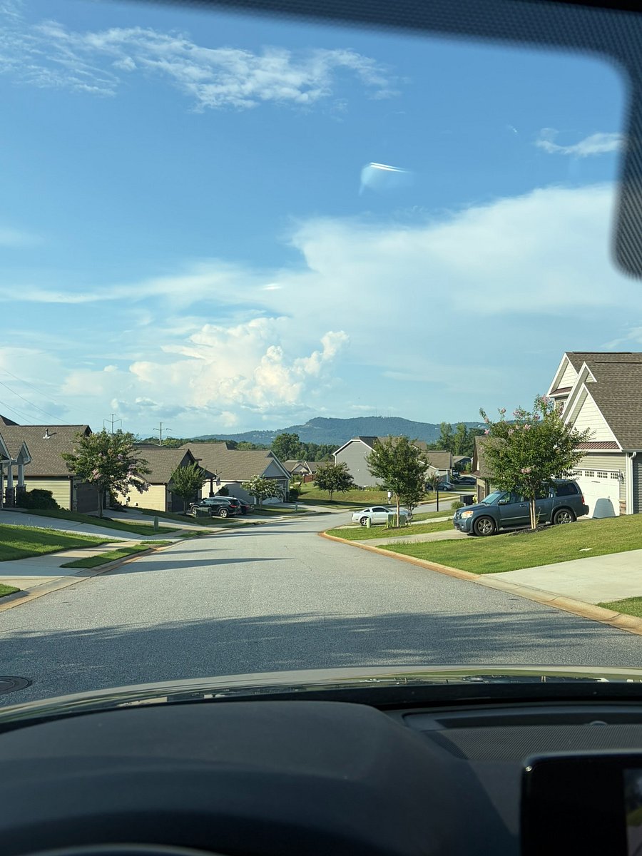 neighborhood turn-in view (Paris Mountain)