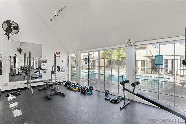 Furnished Finder property 1014529_1 photo 11